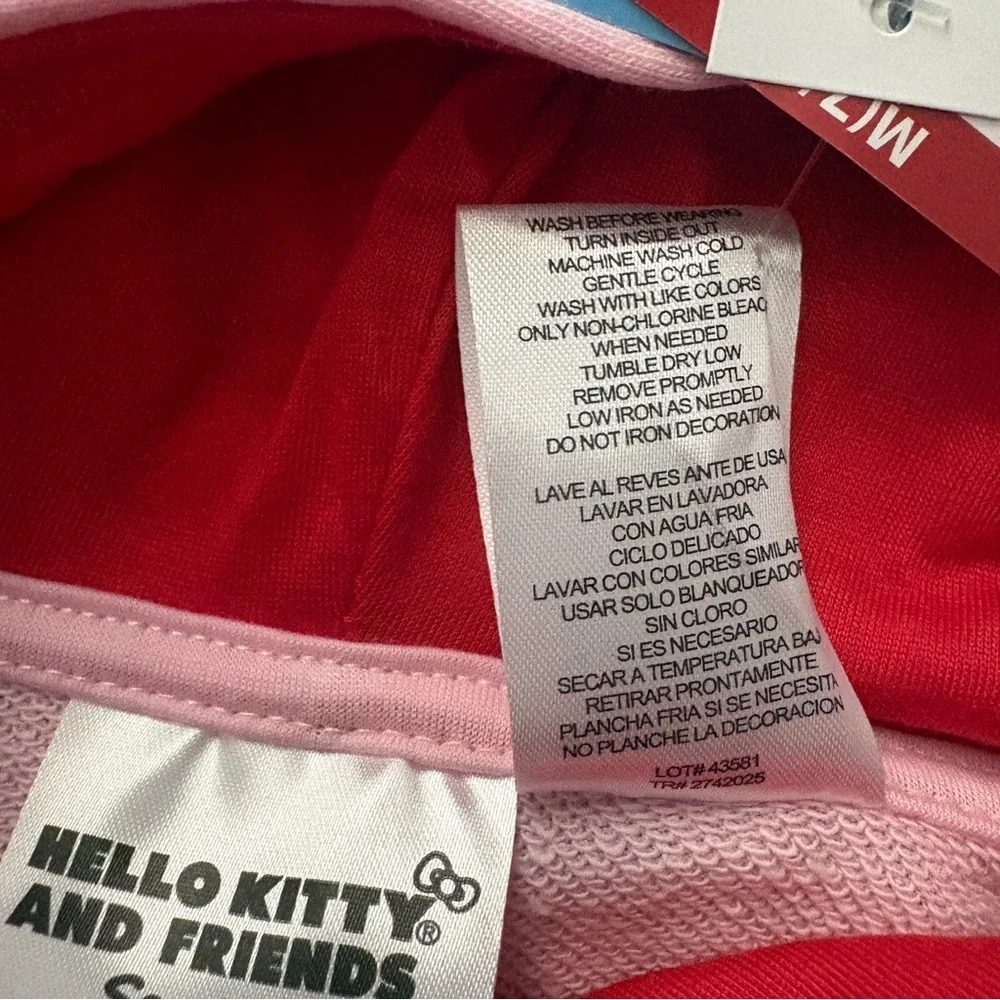 Hello Kitty charming pink